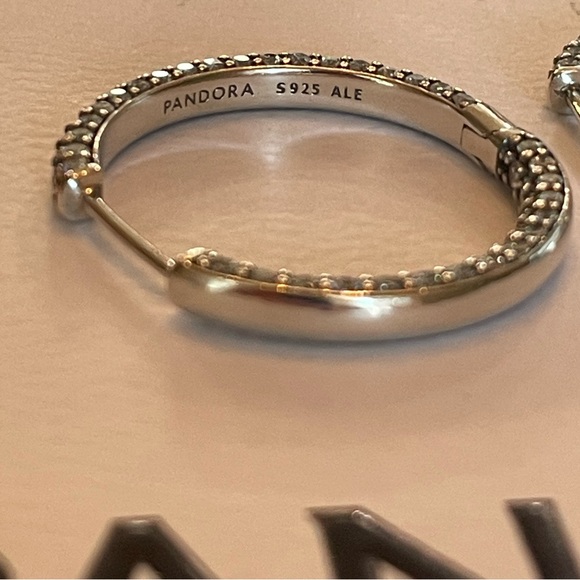 NIB Authentic Pandora Timeless Pave Single Row earrings sterling silver and cz - Picture 8 of 10